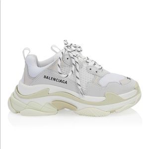 Balenciaga triple s sneakers Bianca
